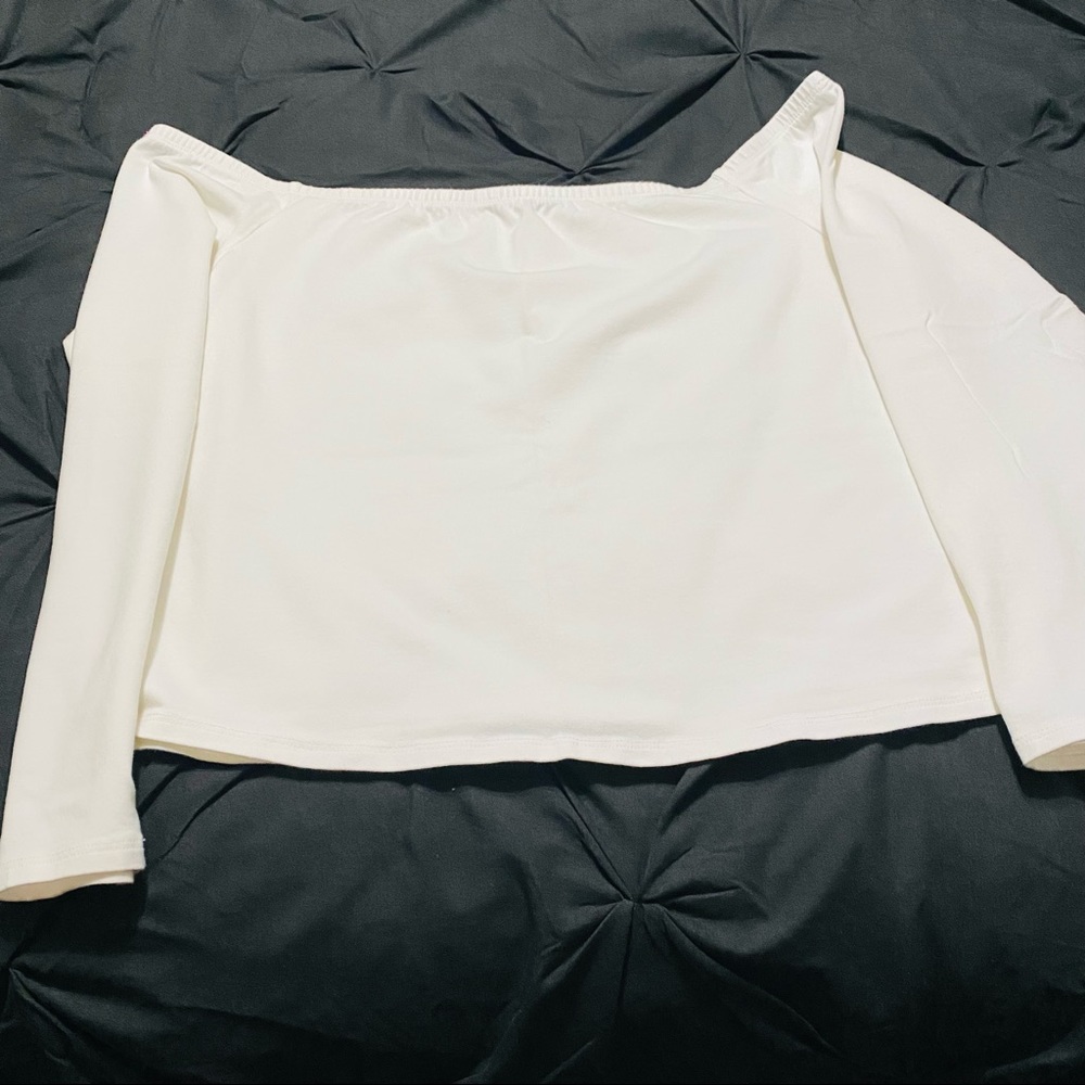 White off the shoulder crop top plus forever 21